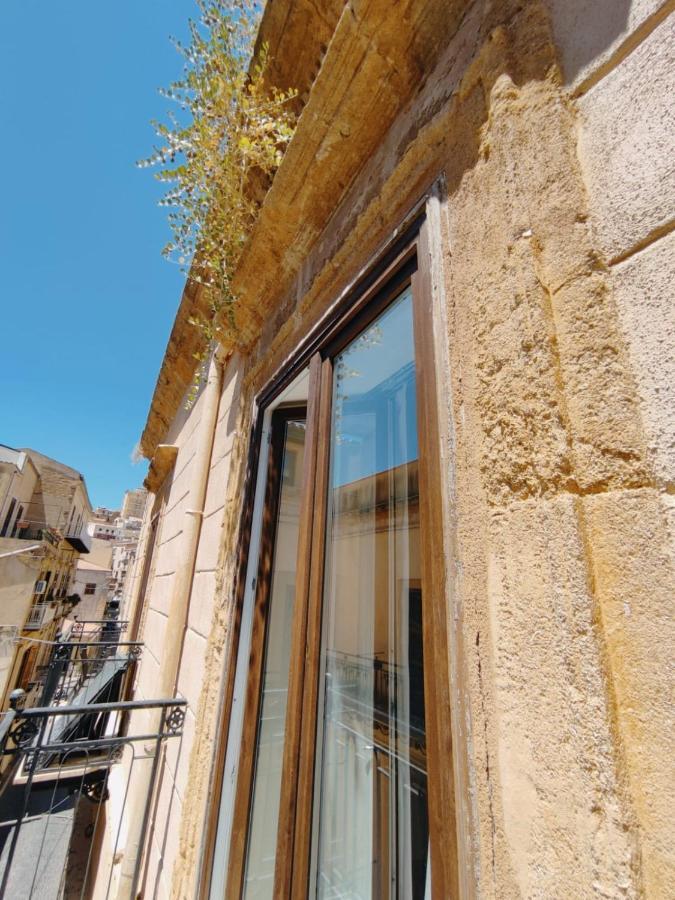 Ostro - Guest House Agrigento Esterno foto