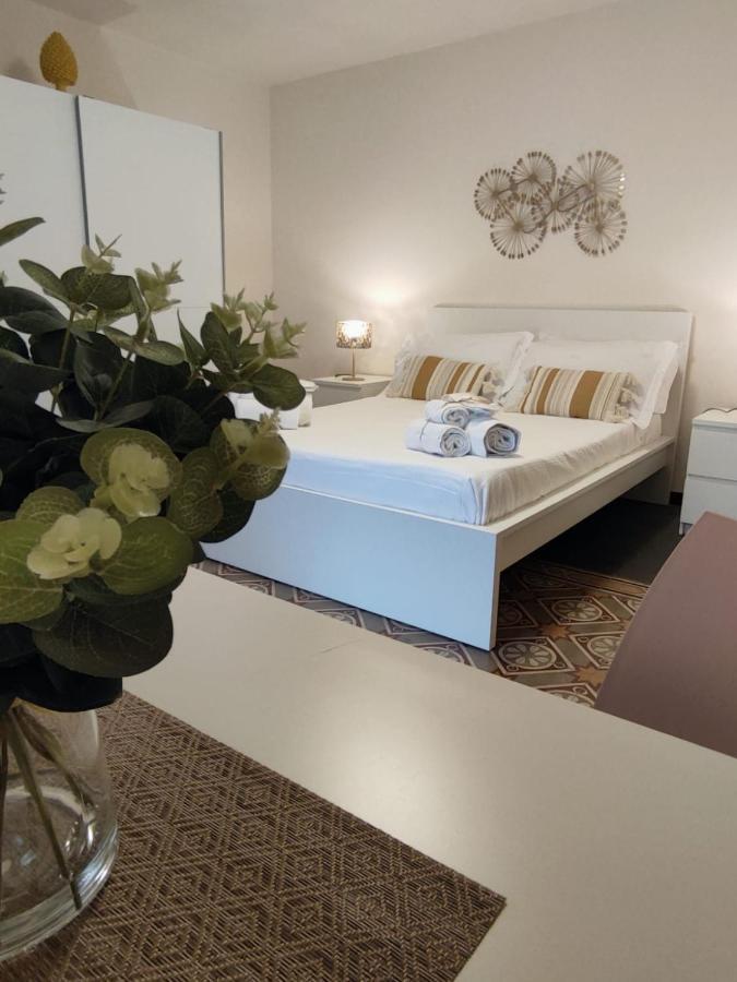 Ostro - Guest House Agrigento Esterno foto