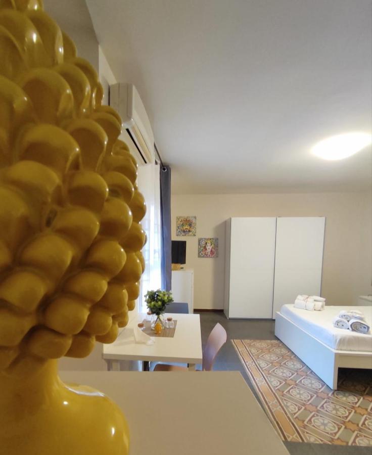 Ostro - Guest House Agrigento Esterno foto
